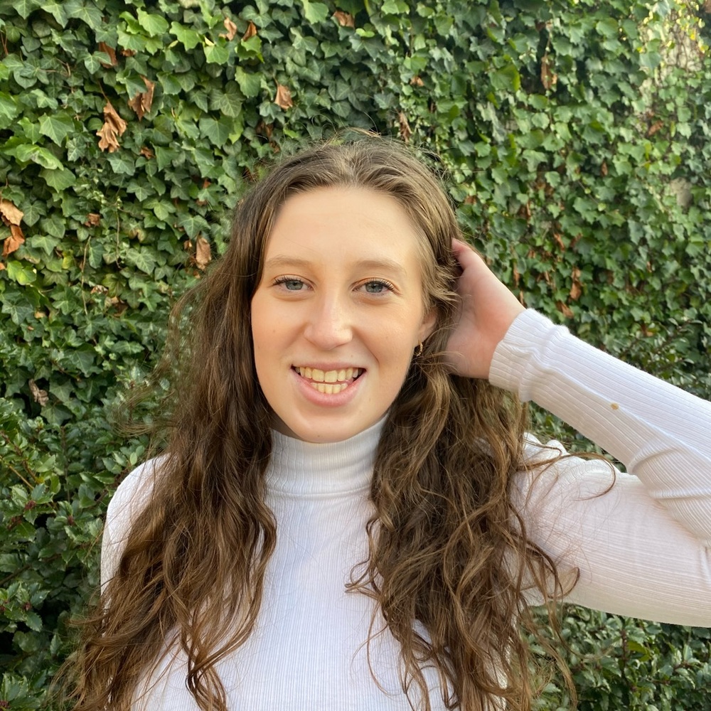 Meet your Posher, Hannah